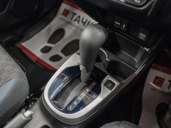 Honda Fit III с пробегом 2013 года, цена 1 015 000 рублей, 93000 км, хэтчбек, Автокод Объявления