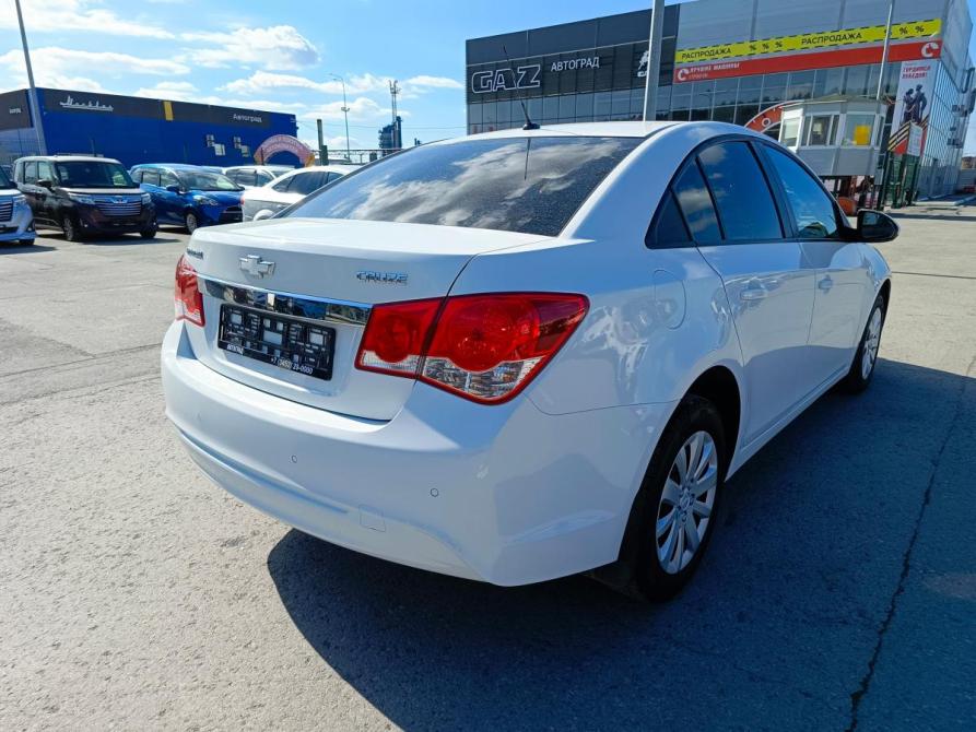 Chevrolet Cruze I Рестайлинг Тюмень  - изображение 7