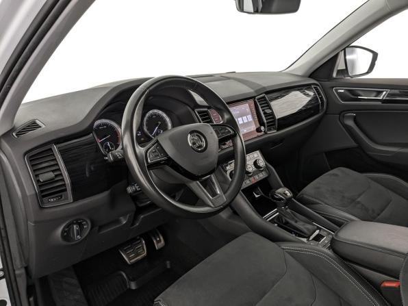 Skoda Kodiaq I с пробегом 2018 года, цена 2 690 000 рублей, 112570 км, внедорожник, Автокод Объявления
