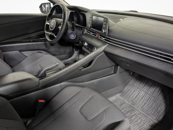 Hyundai Elantra VII (CN7) с пробегом 2021 года, цена 2 084 900 рублей, 47200 км, седан, Автокод Объявления