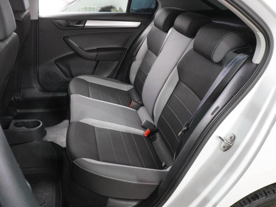 Skoda Rapid I Рестайлинг Воронеж  - изображение 9