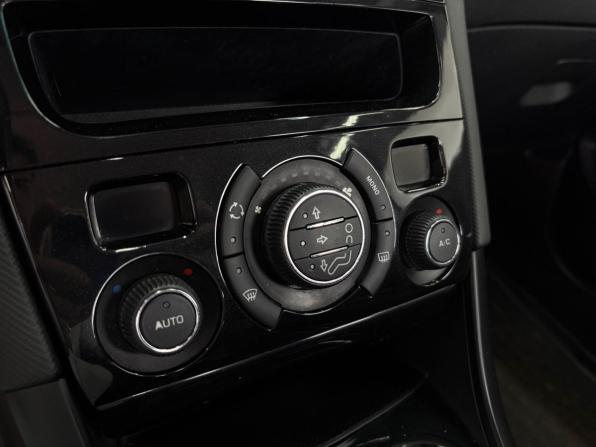 Peugeot 408 I с пробегом 2013 года, цена 570 000 рублей, 124603 км, седан, Автокод Объявления