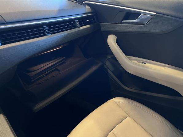 Audi A4 V (B9) с пробегом 2019 года, цена 2 212 000 рублей, 105527 км, седан, Автокод Объявления