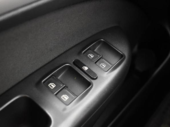 Skoda Octavia II (A5) Рестайлинг с пробегом 2011 года, цена 669 100 рублей, 268741 км, лифтбек, Автокод Объявления
