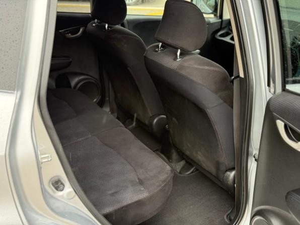 Honda Fit II с пробегом 2011 года, цена 850 000 рублей, 130736 км, хэтчбек, Автокод Объявления
