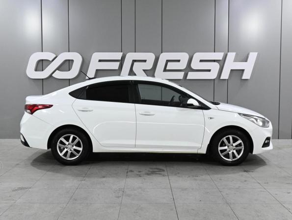 Hyundai Solaris II с пробегом 2019 года, цена 1 179 000 рублей, 199142 км, седан, Автокод Объявления