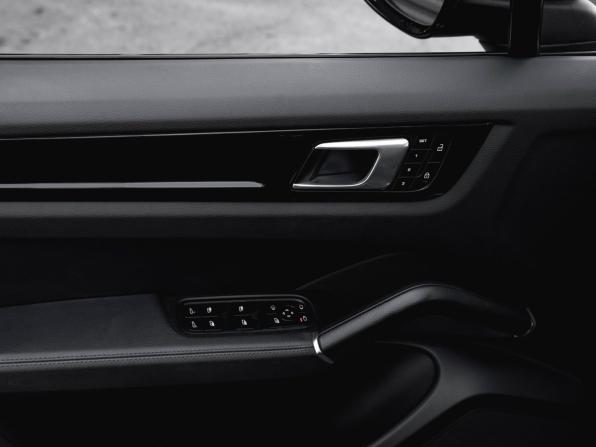 Porsche Cayenne III с пробегом 2021 года, цена 8 400 000 рублей, 68234 км, внедорожник, Автокод Объявления