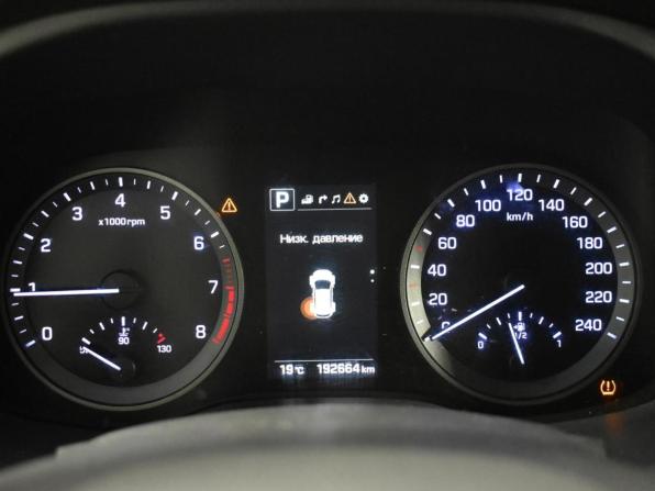 Hyundai Tucson III с пробегом 2018 года, цена 1 815 100 рублей, 192664 км, внедорожник, Автокод Объявления