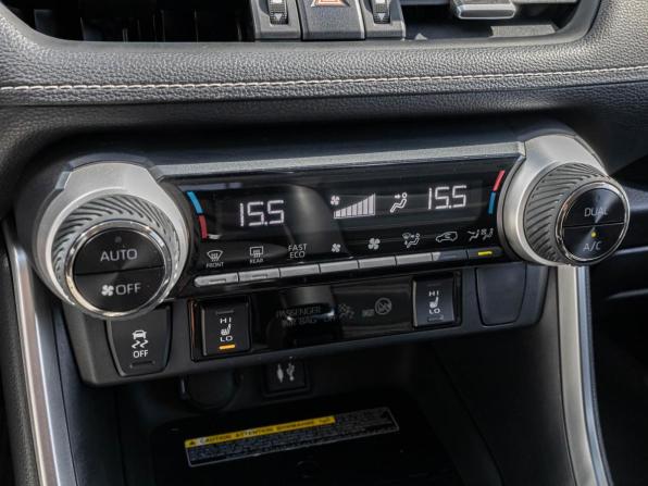 Toyota RAV4 V (XA50) с пробегом 2020 года, цена 3 095 000 рублей, 101771 км, внедорожник, Автокод Объявления