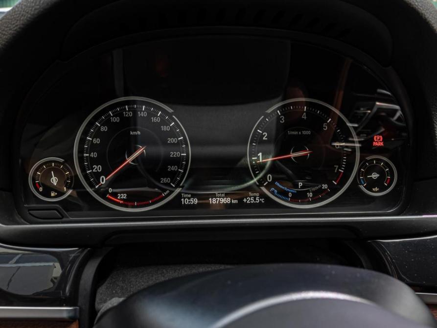 BMW 5 серии VI (F10/F11/F07) Рестайлинг Краснодар  - изображение 16