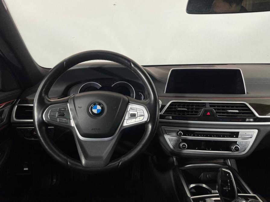 BMW 7 серии VI (G11/G12) Воронеж  - изображение 13