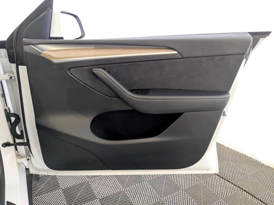 Tesla Model Y I Москва  - изображение 29