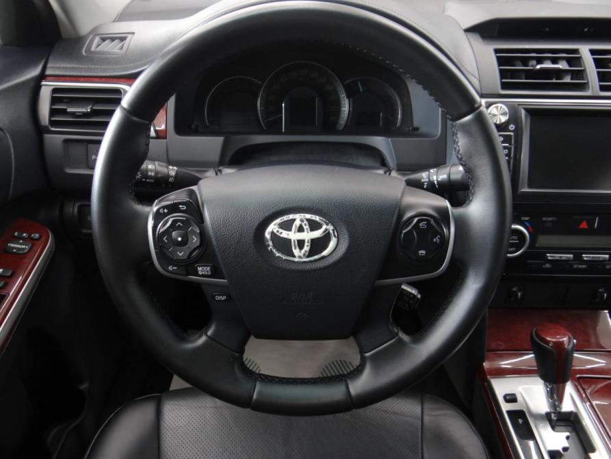 Toyota Camry VII (XV50) Старый Оскол  - изображение 28
