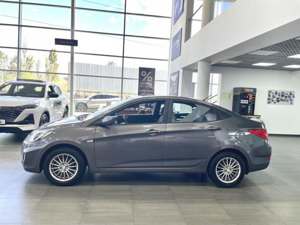Hyundai Solaris I с пробегом 2011 года, цена 849 900 рублей, 175000 км, седан, Автокод Объявления