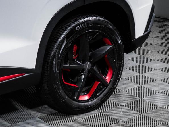 Omoda C5 I с пробегом 2023 года, цена 1 700 000 рублей, 52001 км, внедорожник, Автокод Объявления