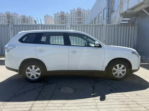 Mitsubishi Outlander II Рестайлинг с пробегом 2012 года, цена 1 099 000 рублей, 191892 км, внедорожник, Автокод Объявления