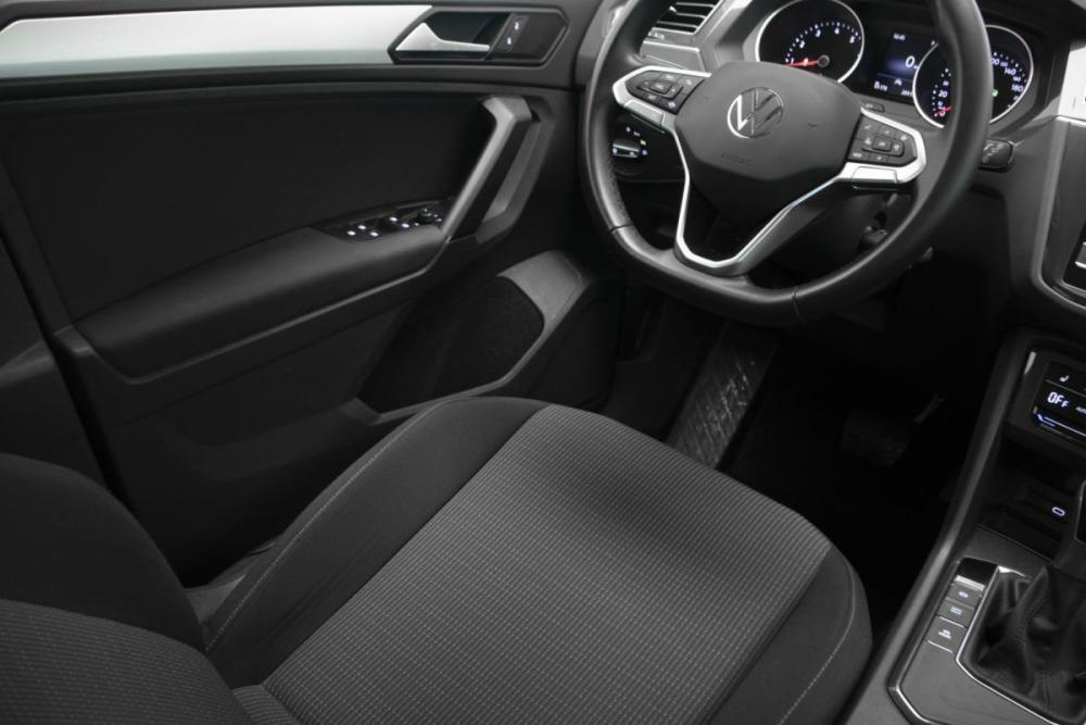 Volkswagen Tiguan II Рестайлинг Москва  - изображение 19