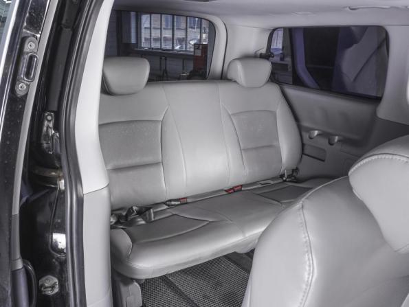 Hyundai Grand Starex I с пробегом 2013 года, цена 2 280 000 рублей, 133502 км, минивэн, Автокод Объявления