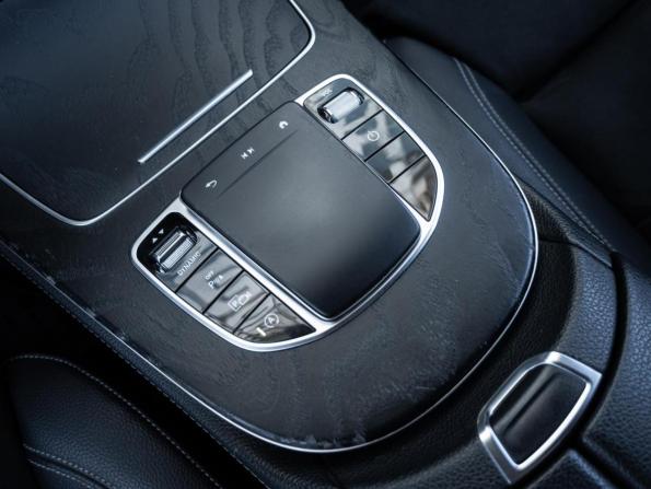 Mercedes-Benz E-Класс V (W213 S213 C238) Рестайлинг с пробегом 2020 года, цена 3 220 000 рублей, 220695 км, седан, Автокод Объявления