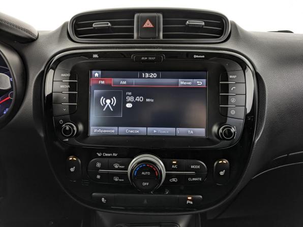 Kia Soul II Рестайлинг с пробегом 2017 года, цена 1 470 000 рублей, 107053 км, хэтчбек, Автокод Объявления