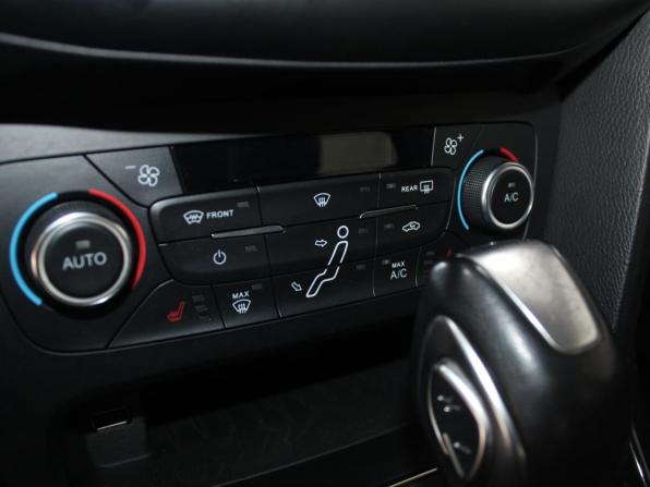 Ford Focus III Рестайлинг с пробегом 2019 года, цена 1 329 900 рублей, 169770 км, универсал, Автокод Объявления
