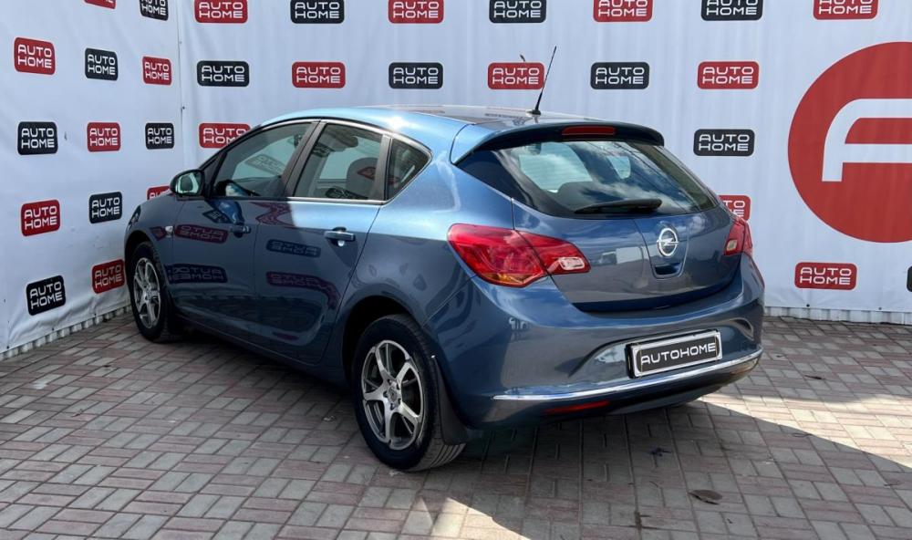 Opel Astra J Рестайлинг Санкт-Петербург  - изображение 7
