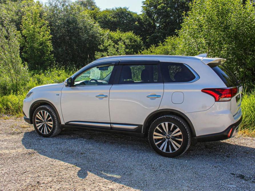 Mitsubishi Outlander III Рестайлинг 3 Калуга  - изображение 4