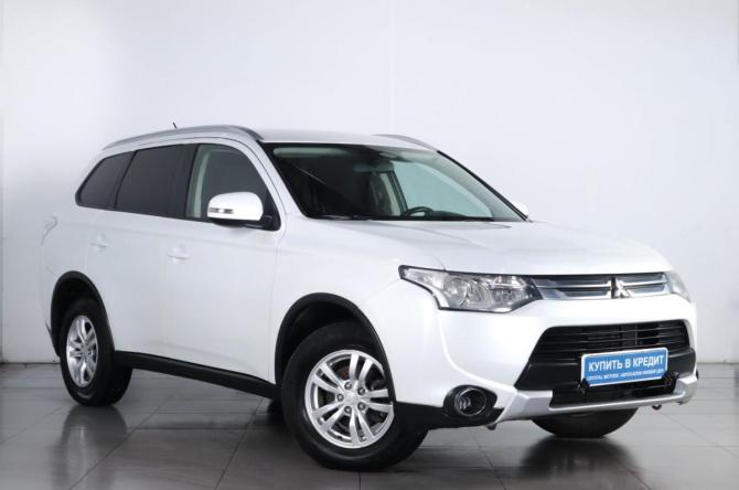 Mitsubishi Outlander III Рестайлинг с пробегом 2014 года, цена 1 588 000 рублей, 179230 км, внедорожник, Автокод Объявления