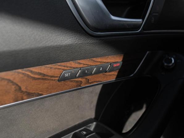 Audi A6 III (C6) Рестайлинг с пробегом 2009 года, цена 838 000 рублей, 220781 км, универсал, Автокод Объявления