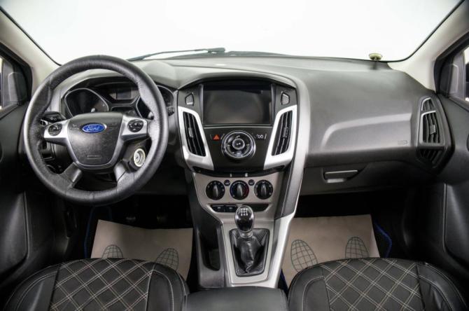 Ford Focus III с пробегом 2012 года, цена 749 000 рублей, 226930 км, хэтчбек, Автокод Объявления