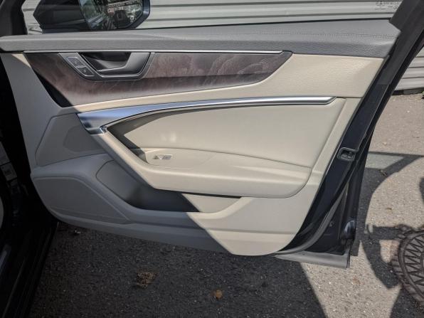 Audi A6 V (C8) с пробегом 2019 года, цена 3 795 000 рублей, 65002 км, седан, Автокод Объявления