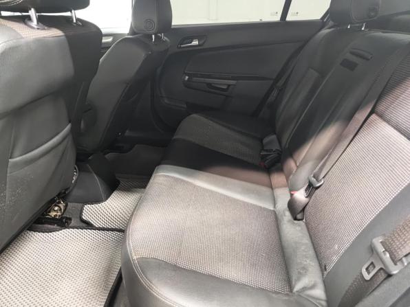 Opel Astra H Рестайлинг с пробегом 2012 года, цена 495 000 рублей, 202405 км, седан, Автокод Объявления