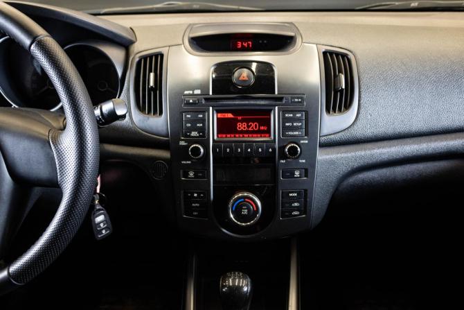Kia Cerato II с пробегом 2009 года, цена 550 000 рублей, 204277 км, седан, Автокод Объявления