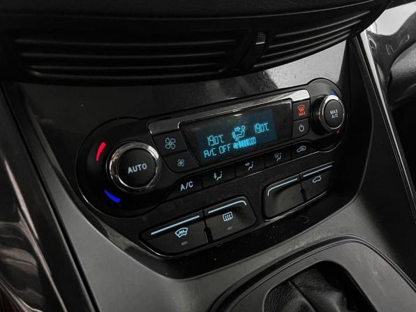 Ford Kuga II с пробегом 2013 года, цена 1 155 000 рублей, 143428 км, внедорожник, Автокод Объявления