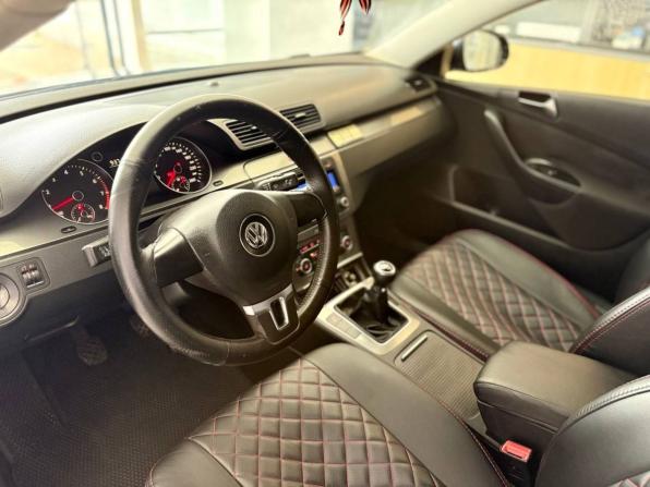 Volkswagen Passat B6 с пробегом 2010 года, цена 656 000 рублей, 159582 км, седан, Автокод Объявления