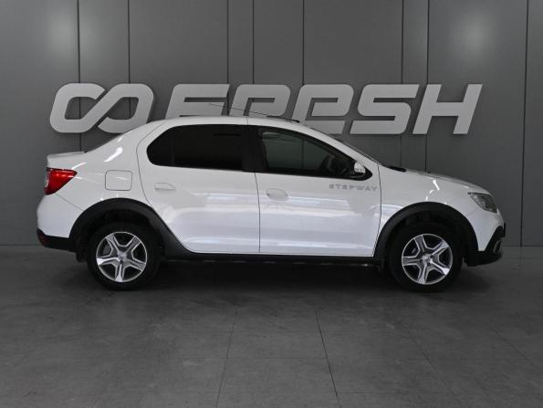Renault Logan II Рестайлинг с пробегом 2020 года, цена 1 329 000 рублей, 80309 км, седан, Автокод Объявления