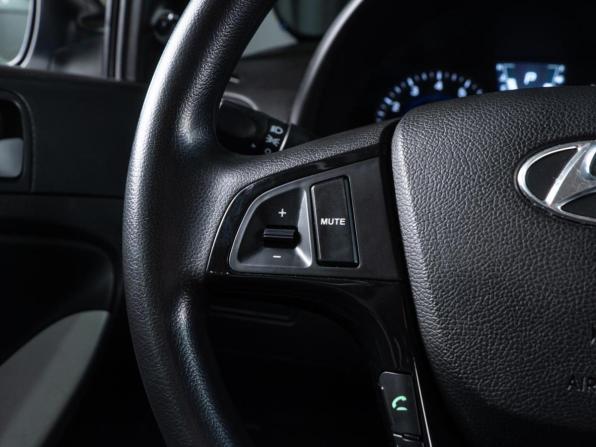 Hyundai Solaris I с пробегом 2013 года, цена 1 049 000 рублей, 108374 км, хэтчбек, Автокод Объявления