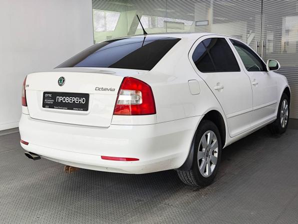 Skoda Octavia II (A5) Рестайлинг с пробегом 2012 года, цена 749 000 рублей, 199000 км, лифтбек, Автокод Объявления