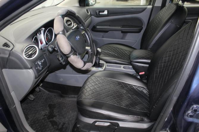 Ford Focus II Рестайлинг с пробегом 2010 года, цена 550 000 рублей, 325932 км, седан, Автокод Объявления