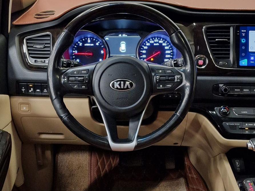Kia Carnival III Москва  - изображение 7