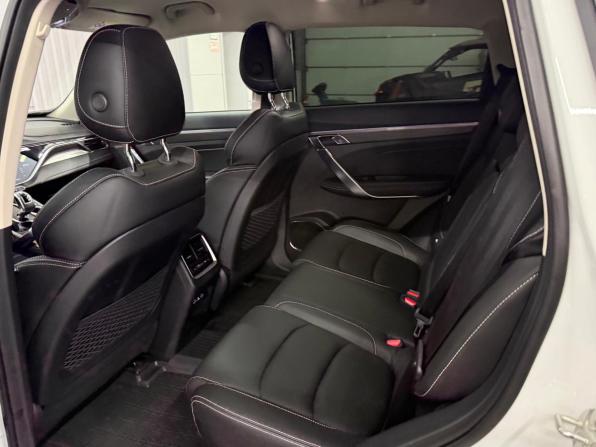 Geely Atlas Pro с пробегом 2022 года, цена 1 997 000 рублей, 44543 км, внедорожник, Автокод Объявления