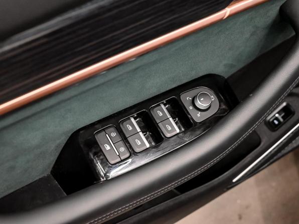Geely Monjaro I с пробегом 2023 года, цена 3 780 000 рублей, 32656 км, внедорожник, Автокод Объявления