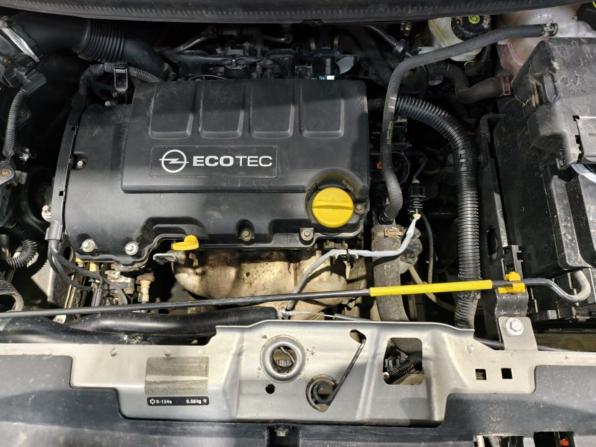 Opel Meriva B с пробегом 2013 года, цена 615 000 рублей, 196453 км, компактвэн, Автокод Объявления