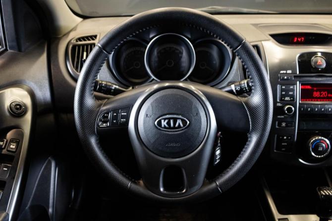 Kia Cerato II с пробегом 2009 года, цена 550 000 рублей, 204277 км, седан, Автокод Объявления