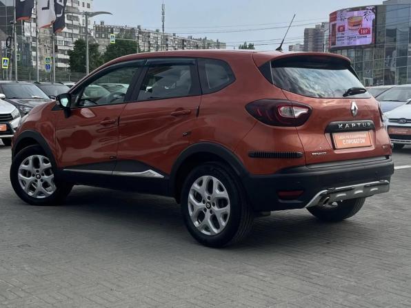 Renault Kaptur I с пробегом 2016 года, цена 1 190 000 рублей, 196000 км, внедорожник, Автокод Объявления
