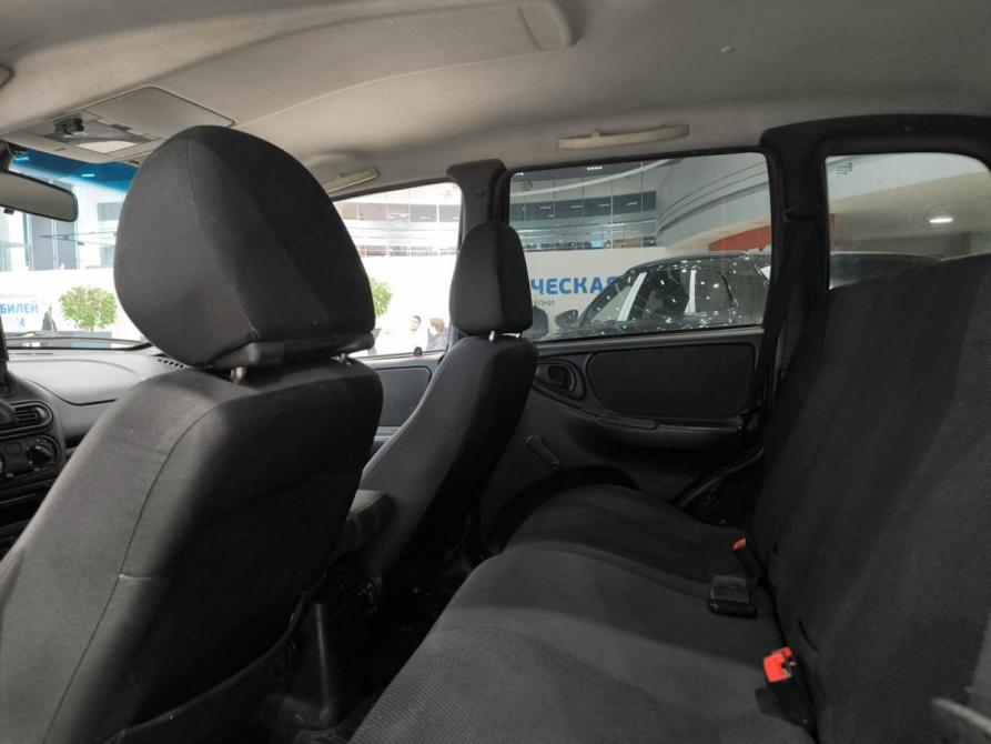 Chevrolet Niva I Рестайлинг Казань  - изображение 15