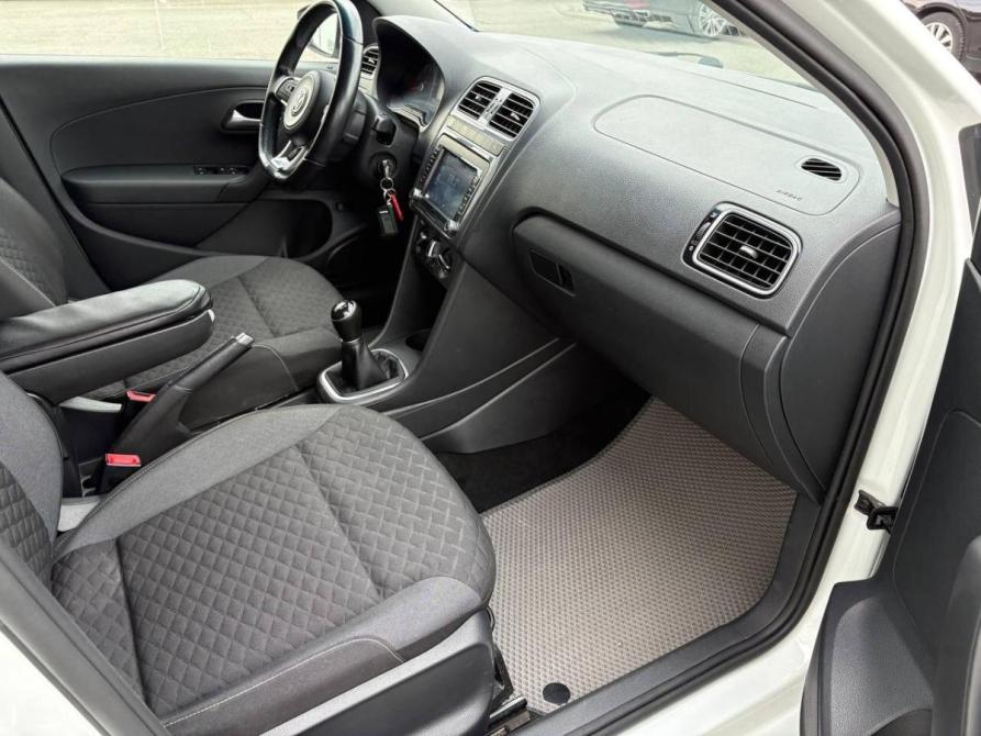 Volkswagen Polo V Рестайлинг Нижний Тагил  - изображение 14