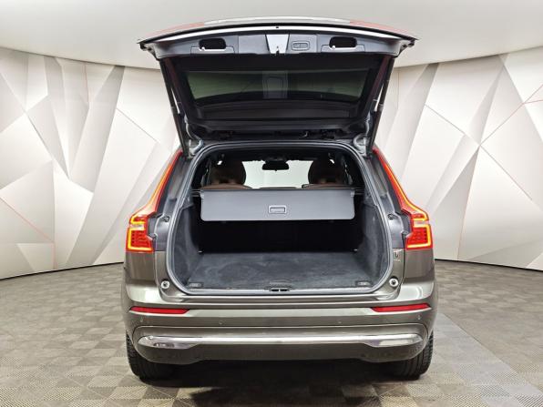 Volvo XC60 II Рестайлинг с пробегом 2022 года, цена 4 449 000 рублей, 69156 км, внедорожник, Автокод Объявления