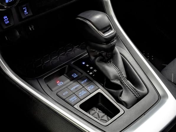 Toyota RAV4 V (XA50) с пробегом 2019 года, цена 3 100 000 рублей, 67084 км, внедорожник, Автокод Объявления