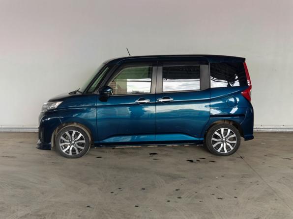 Toyota Roomy I с пробегом 2017 года, цена 1 130 000 рублей, 78573 км, микровэн, Автокод Объявления